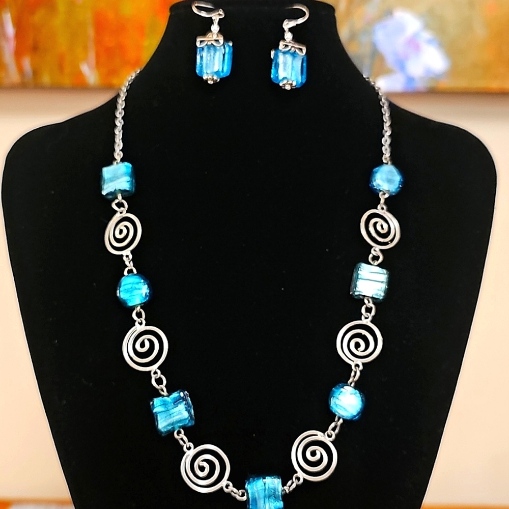 Elegant Vintage Silvertone and Blue Dichroic Glass Necklace & Earrings Set